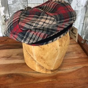 Wool beret hat